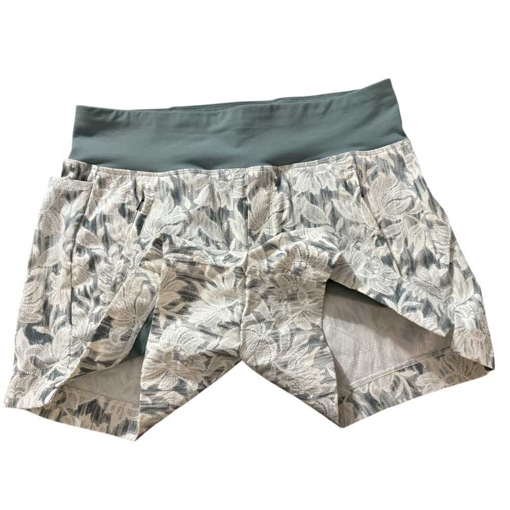 Athleta Trekkie North Shorts Women Green White Floral Lace Pull On - Picture 3 of 7